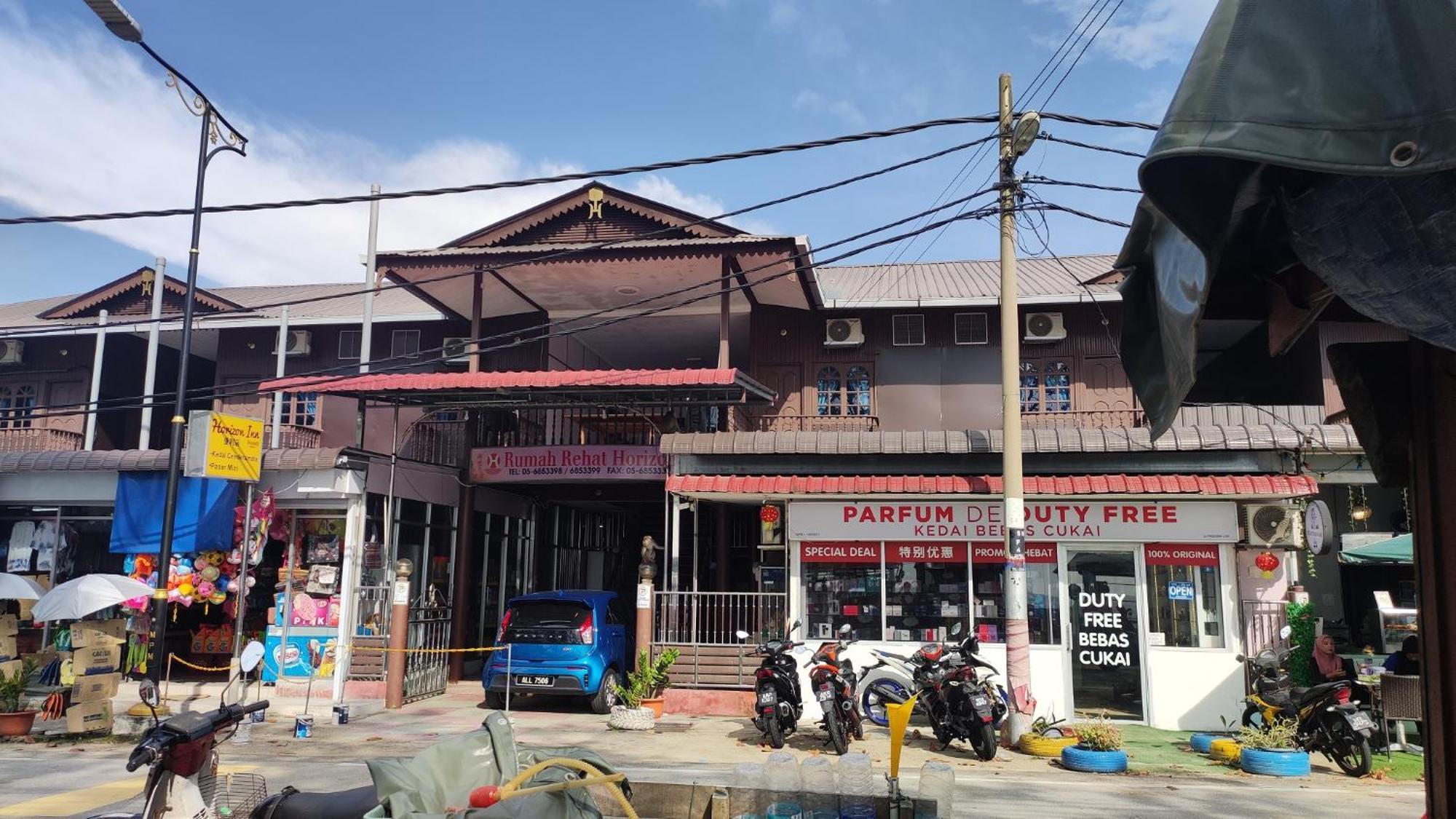 Horizon Inn Kampung Teluk Nipah Esterno foto